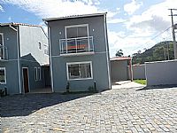 Vende-Se casas nova  no amparo  com 2 quartos 2 banheiro garagem valor 190.000.00 mil reais